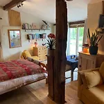 Delightful French Rustic Appartamento