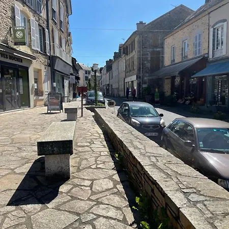 Delightful French Rustic Apartment *