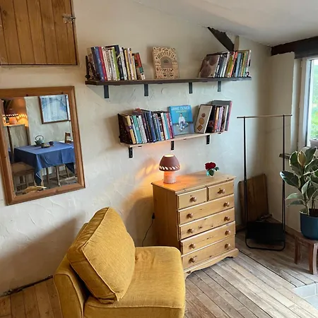 Delightful French Rustic Apartment Jumilhac-le-Grand