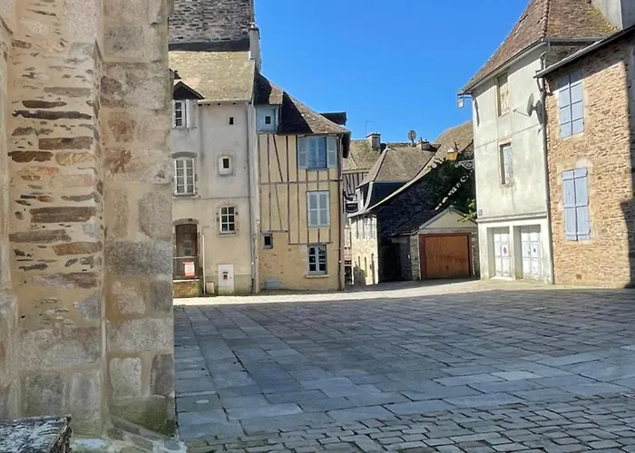 Апартаменты Delightful French Rustic