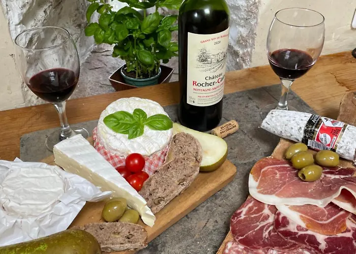 Delightful French Rustic Апартаменты Jumilhac-le-Grand