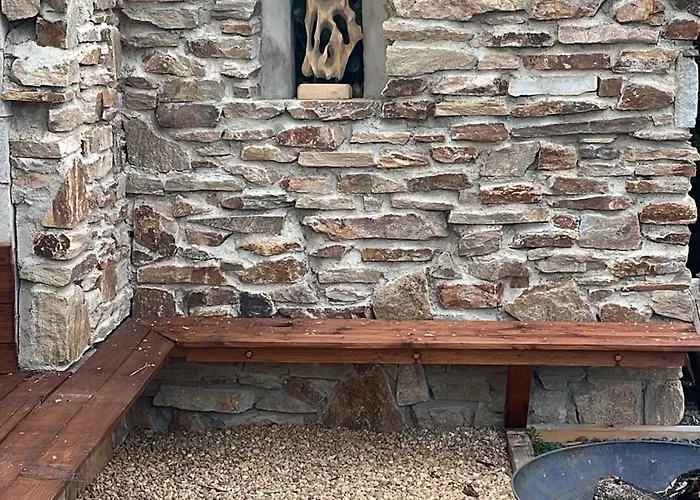 Апартаменты Delightful French Rustic *