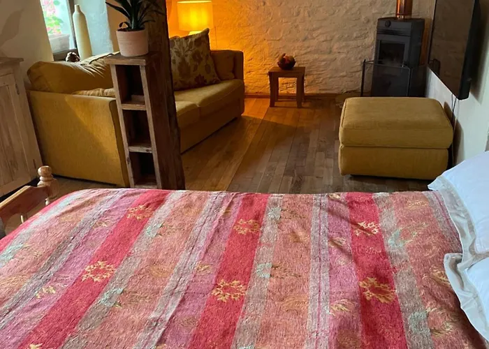 Delightful French Rustic *